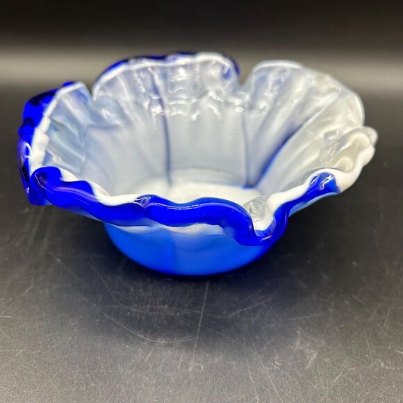 Vintage Cobalt Blue and White Slag Glass Ruffled Edge Bowl 6” - Picture 3 of 6